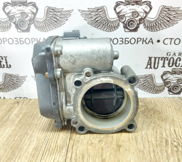 Дросельна заслонка Volkswagen Golf 6 1.4 TSI 03C133062S