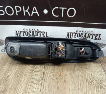 8200084003, Блок керування ел.дзеркалами і склопідйомниками Renault Clio 2