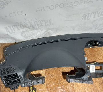 Торпедо Mercedes E W211 2003-2009 2100000326990