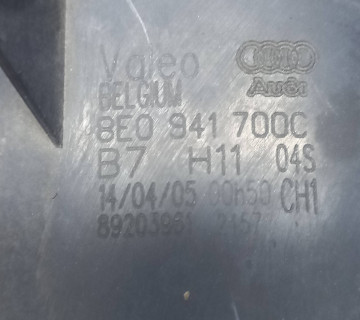 Права Противотуманна фара Audi A3 2008- Audi A4 B7 2004-2007 8e0941700c