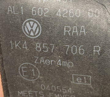 1K4857706 (VW) Ремінь безпеки передній правий з піропатроном Volkswagen golf 5