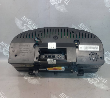 Панель приладів VW TOURAN 1T0 1t0920851bx