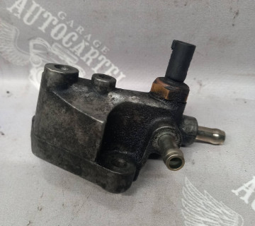 Флянець паливної рейки 2.2CDI MERCEDES-BENZ VITO 638 96-03 6110700340