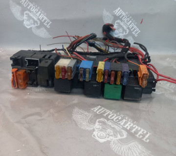 Блок запобіжників SAM MB S-Class W220 S500 a0315451732