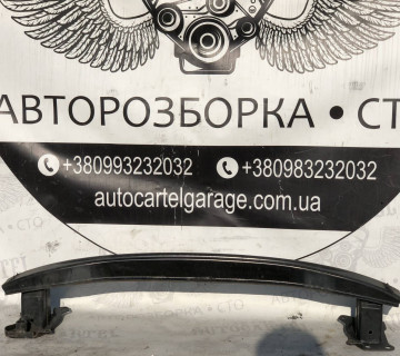 Підсилювач заднього бампера Хетч Бек 1K0807305B VW Гольф 5