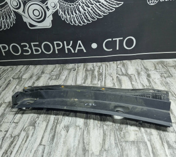 cc29507s1 Декоративна накладка під лобове скло жабо 5 1999—2018 (mazda)