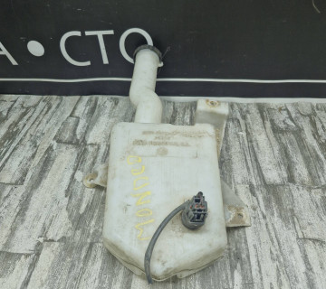 1s7117618a Бачок омивача скла,фар Ford Mondeo 3 2000-2007