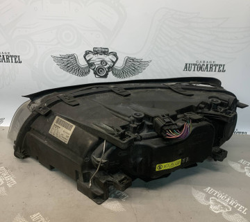 Фара права передня Volvo V70 S80 30796130