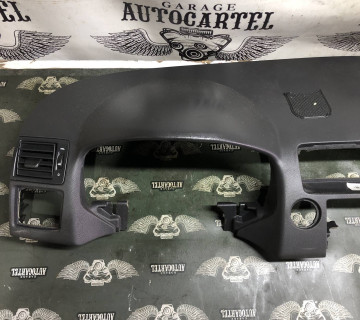 Торпедо під Airbag Volvo V50 2004-2012 39899852