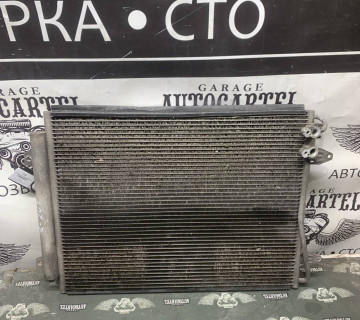 Радіатор кондиціонера Volkswagen Passat CC 3C0820411G