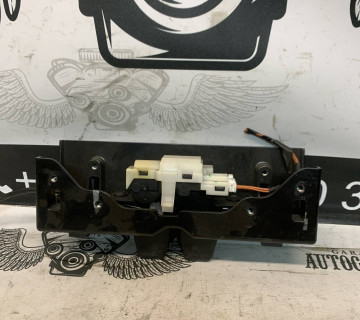 Замок багажника RENAULT MEGANE II КАБРИО 8200253851c