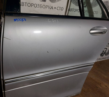 Двері задні ліві Mercedes C-class W203 2000-2007 універсал ST0083