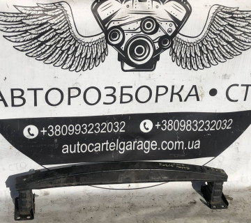 Підсилювач бампера передній Skoda Fabia 2008 21905582