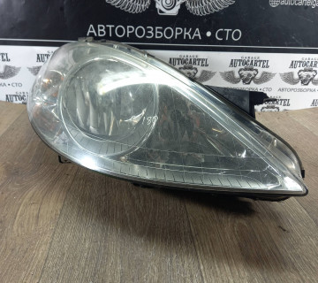 Фара передня права A1698200261Mercedes A-class W169 2004-2008