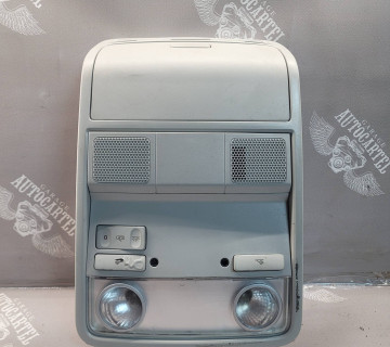 1k0947133e Плафон пісвітки салона Vw passat b6