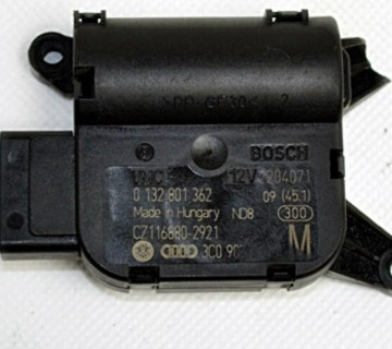 Кроковий двигун пічки 5 пінів VW Golf VI 09-14