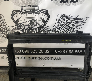 Корпус рамка радіатора bmw e60 e61 7810333-01