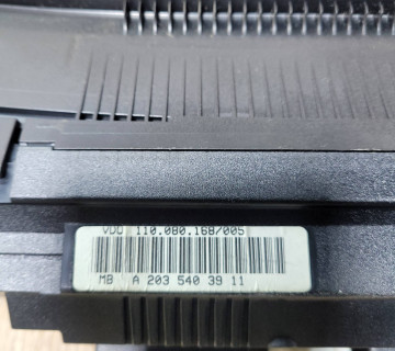 Панель приладів Mercedes CLK a2085403911