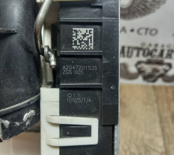 Замок дверки передній лівий Mercedes W204 W212 W212б A2047201535