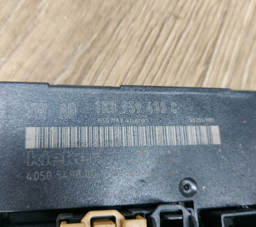 Блок комфорту Volkswagen Golf 5 1K0959433C
