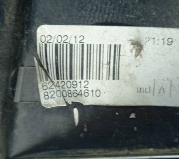 Ліхтар задній правий Renault Logan MCV (2008-2012) 8200864610