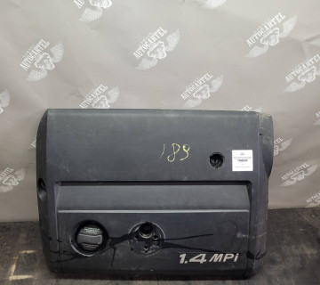 Кришка двигуна верхня Skoda fabia 2000 - 2004 047119516D
