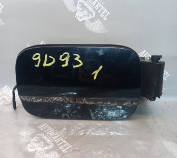 Лючок бензобака MERCEDES W204 2007-2014 a2047500103, 21507656