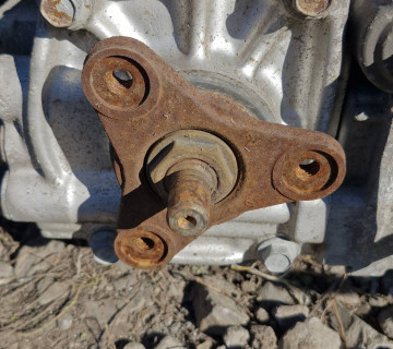 02d525554e задній редуктор Volkswagen golf 4