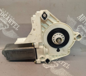 1k3837402e Моторчик склопідйомника правий передній Volkswagen Golf 5 2003 - 2009