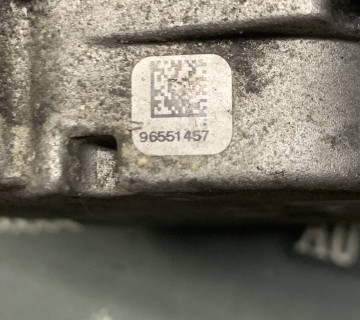 Дросельна заслінка vw golf v skoda octavia ii 1.9 tdi 96551457