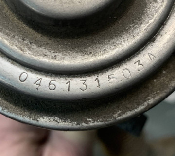 Клапан EGR механ Audi A6 2.5tdi (C4) 046131503a
