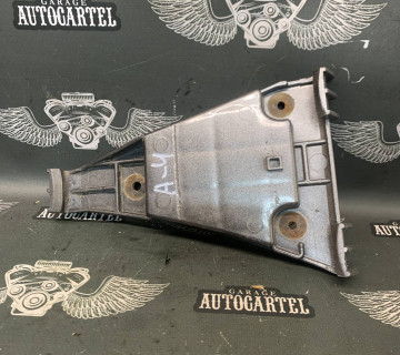 Направляюча переднього бампера ліва audi a4 b5 8d0807283