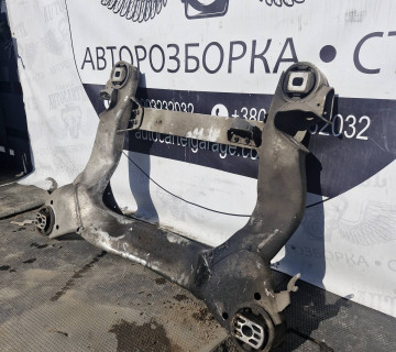 Підрамник передній , Передня балка Volkswagen Phaeton 3.0 disel 21680502