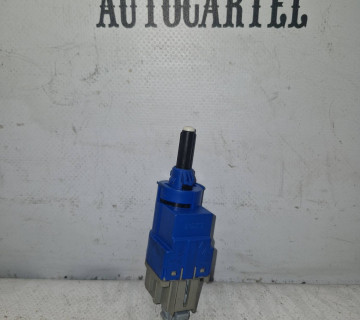 Датчик педалі зчеплення Logan II (13-), Duster (10-), Trafic III (14-) RENAULT 253255192R