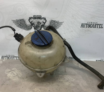 Горловина бачка омивача Skoda Superb, vw transporter t5 7h0121407c