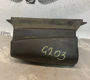 Повітрозабірник Audi A3 8P A4 B7 VW Passat Sharan II Tiguan 3c0805971a