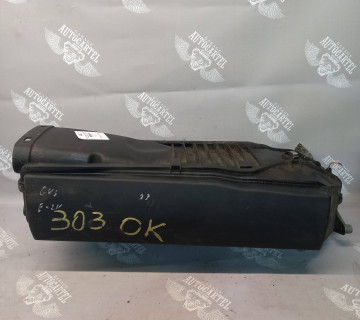 Корпус повітряного фільтра Mercedes E W211 2003-2009 2,2