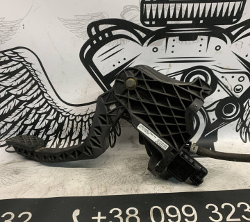 Педаль зчеплення Volkswagen GOLF PLUS Audi A3 8p 1k1721059bh