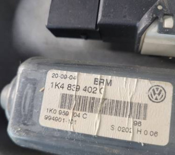 Моторчик скло підйомника +механізм задній правий Vw golf 5 1k4839402c