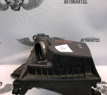 13311896 Корпус повітряного фільтра 2.0 cdti Opel Astra J