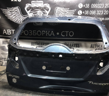 Задня ляда кришка багажника Hyundai Tucson NX4 21941122
