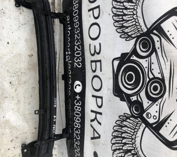 1z0807109 Підсилювач переднього бампера Skoda A5