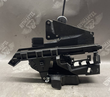 Замок двері задньої лівої Ford Kuga Mk1 8v4as264413ea