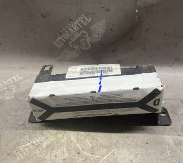 Подушка безпеки зад правий Peugeot 407 9647923680
