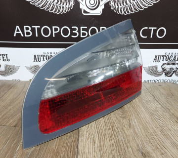 Ліхтар правий внутрішній Ford S-Max I 6M21-13A602-AK
