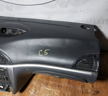 Панель Citroen C5 96609216ZF