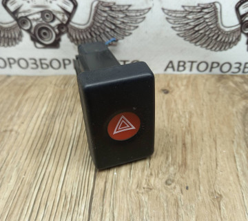 213181a Кнопка аварійки, Renault Logan/Symbol/Kangoo