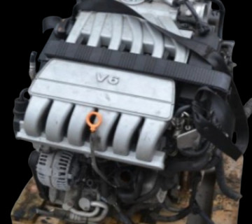 Axz Двигун Volkswagen passat b5 3.2