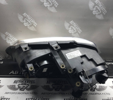 Фара права Volkswagen TOURAN 1 2003-2015 (Фольксваген Туран 1), 1T0941006D