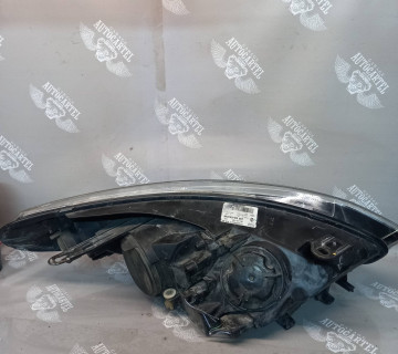 Фара ліва передня RENAULT FLUENCE 2009-2012 260600078r